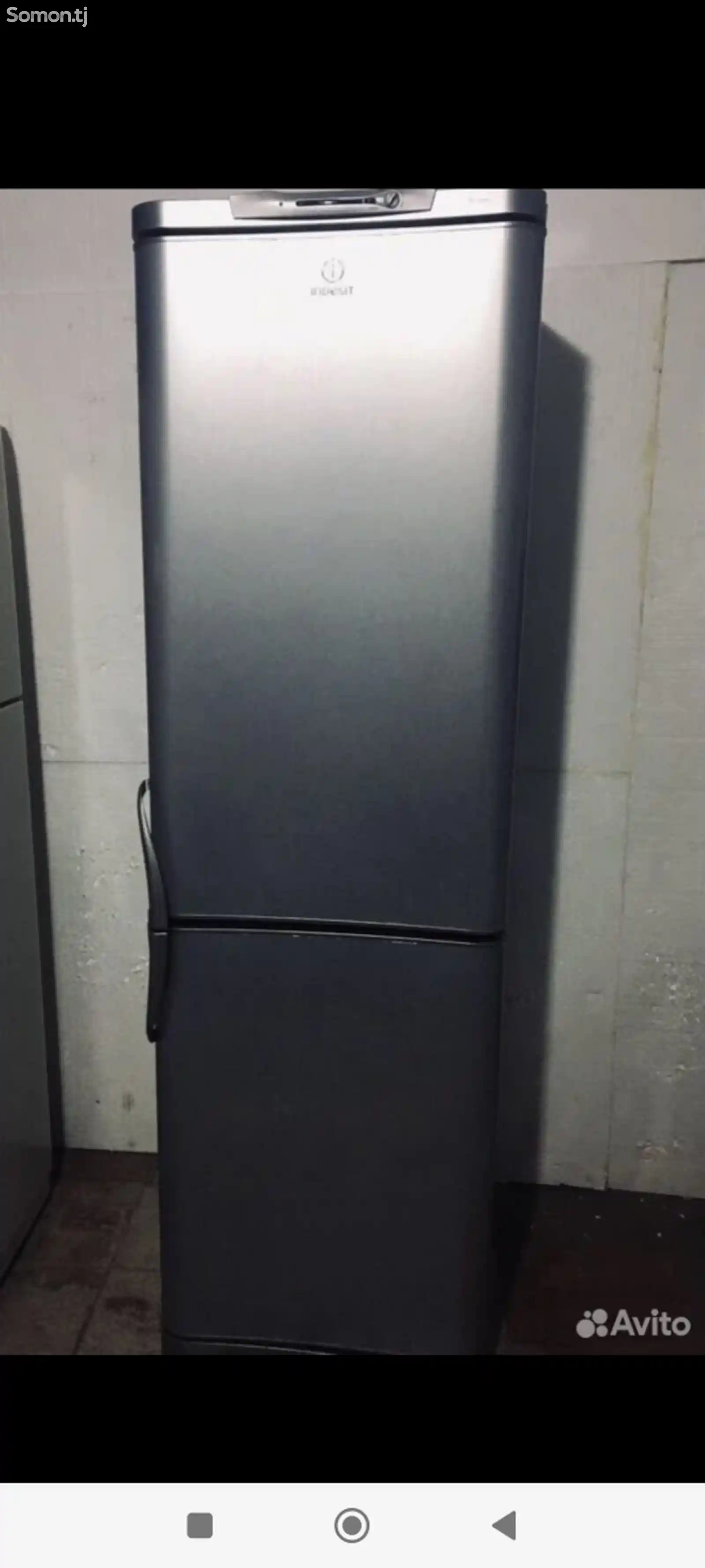 Холодильник Индизит-1