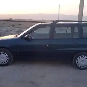 Opel Astra F, 1995