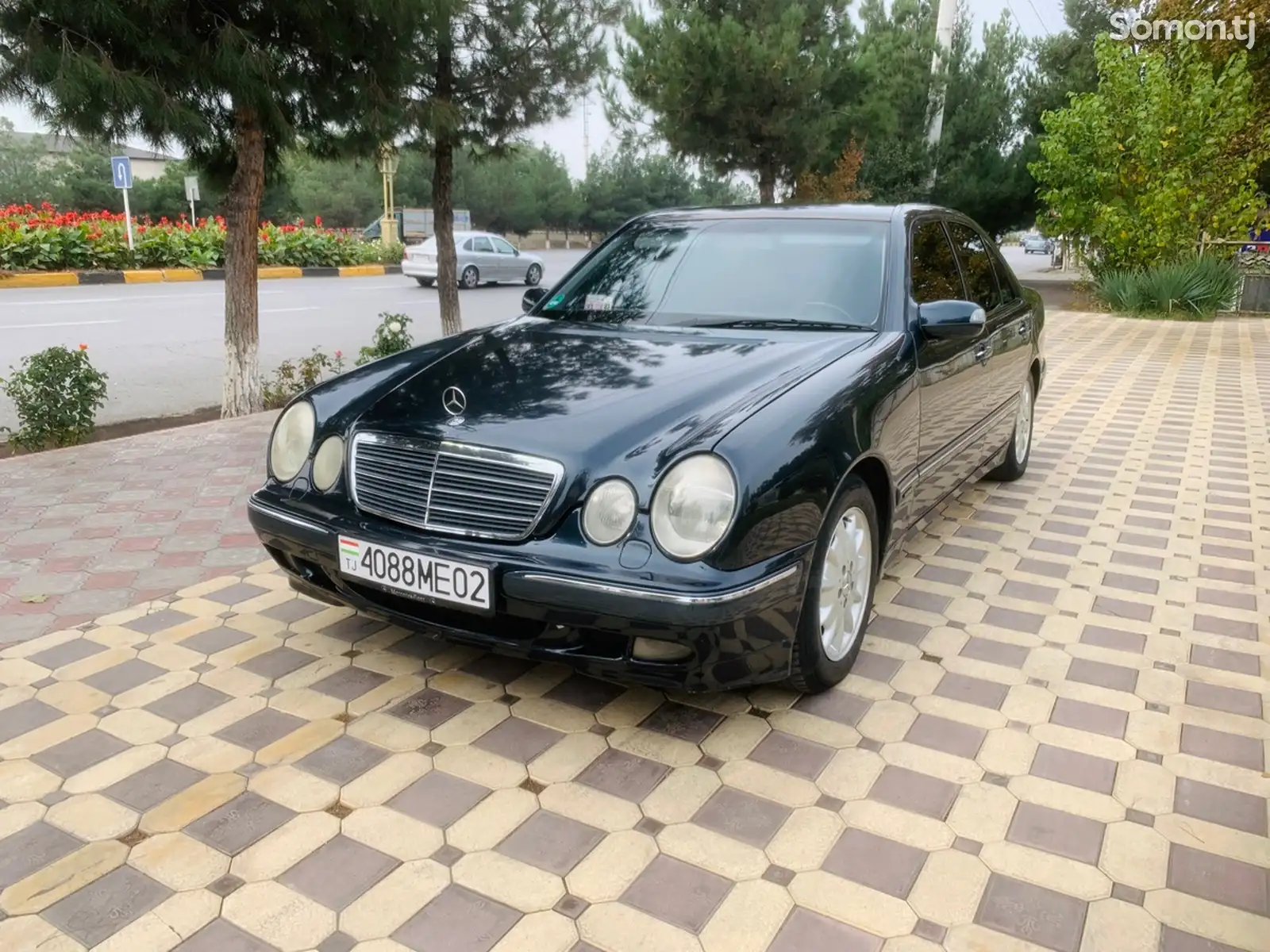 Mercedes-Benz E class, 2001-3