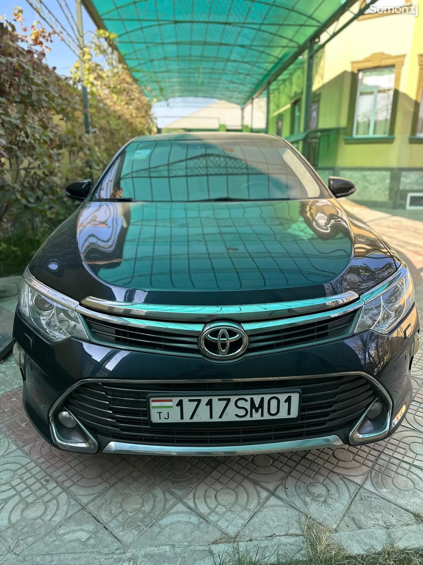 Toyota Camry, 2016-1