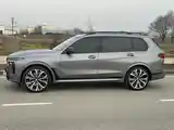 BMW X7, 2023-9