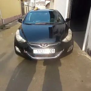 Hyundai Elantra, 2013