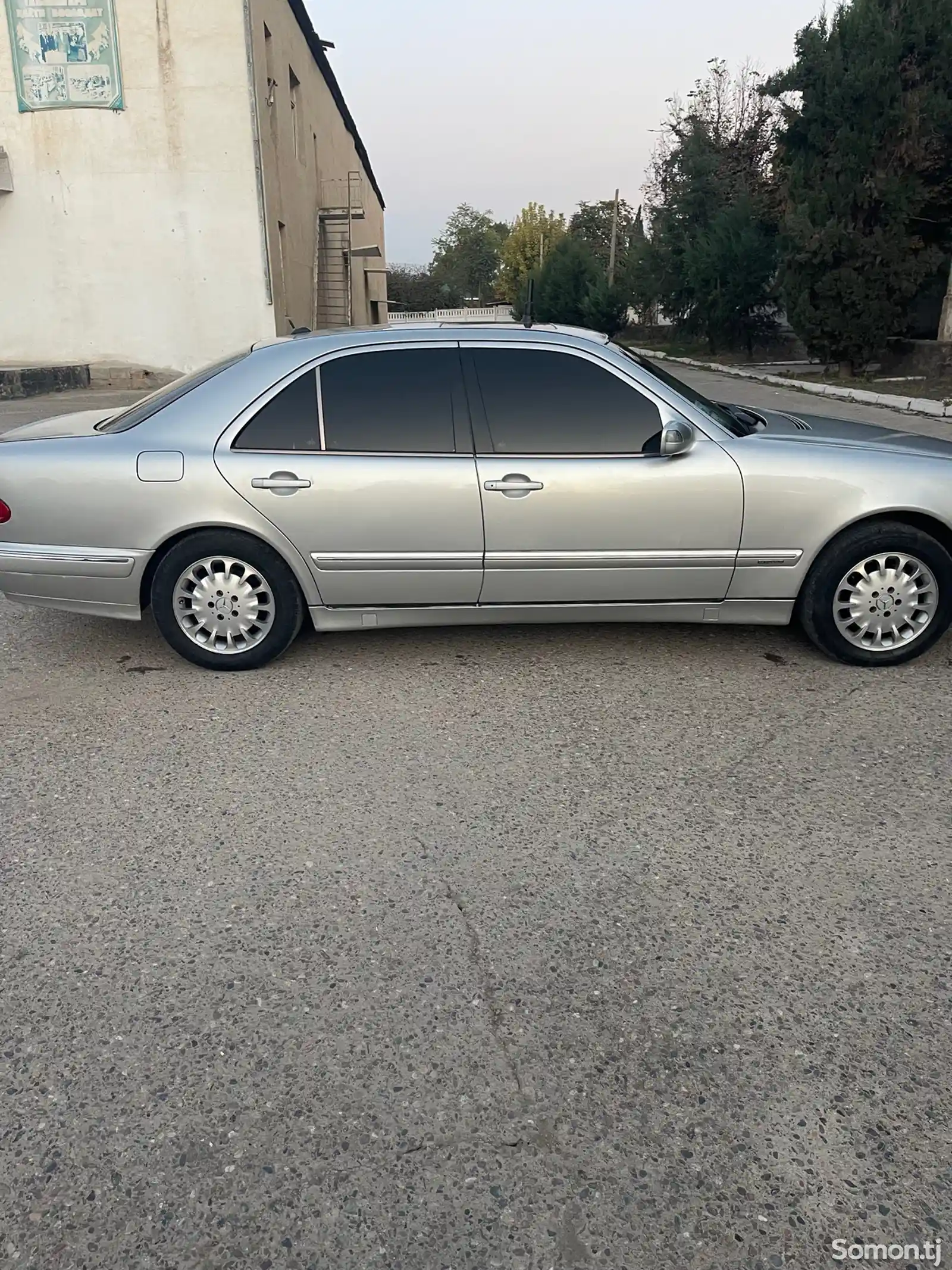 Mercedes-Benz E class, 2000-7