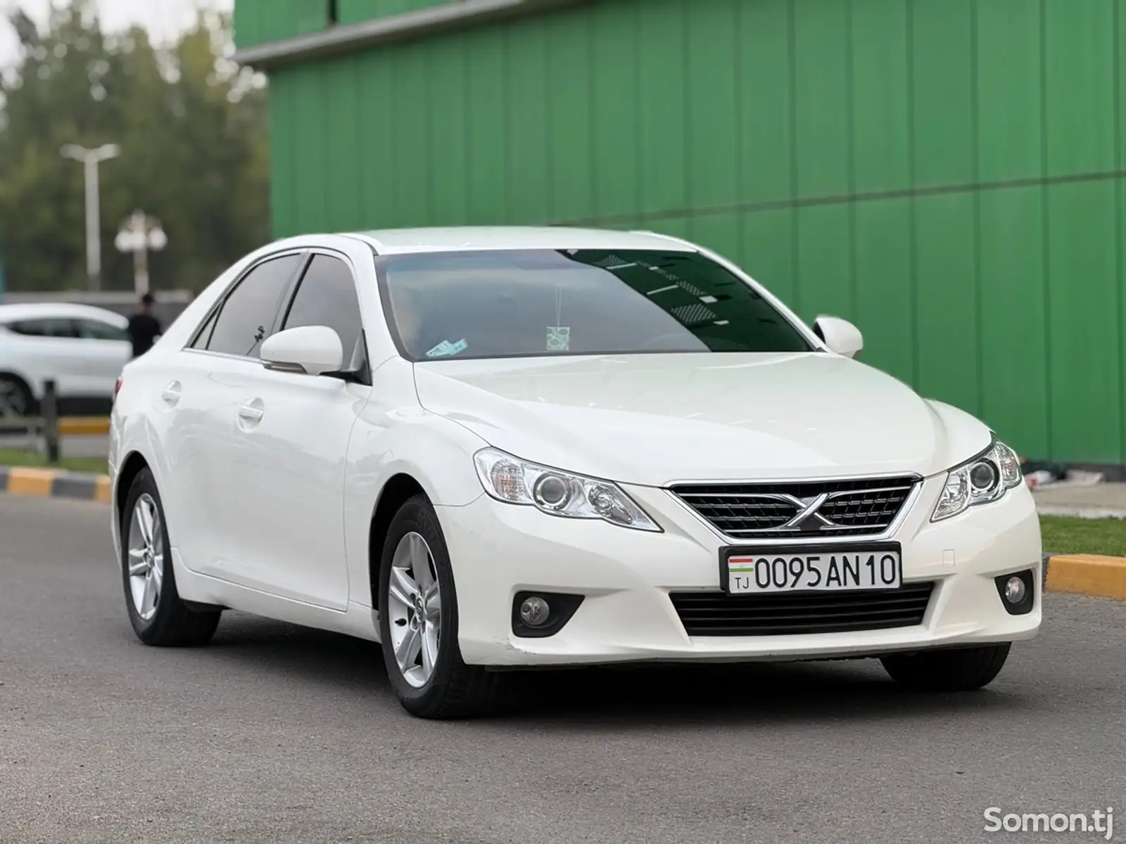 Toyota Mark X, 2010-3