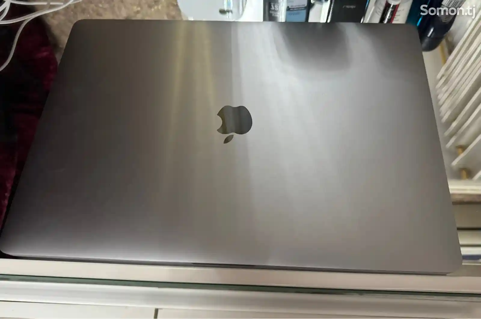 Ноутбук Apple MacBook Pro 15 2019 core i7 16gb-1