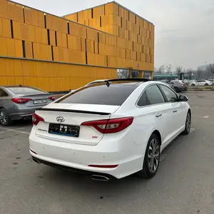 Hyundai Sonata, 2015