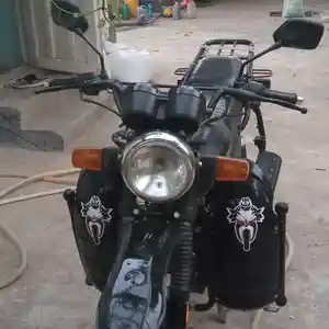 Мотоцикл Suzuki