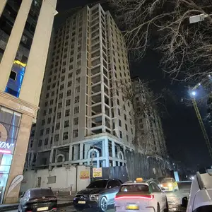 2-комн. квартира, 8 этаж, 90 м², .