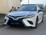 Toyota Camry, 2018-10