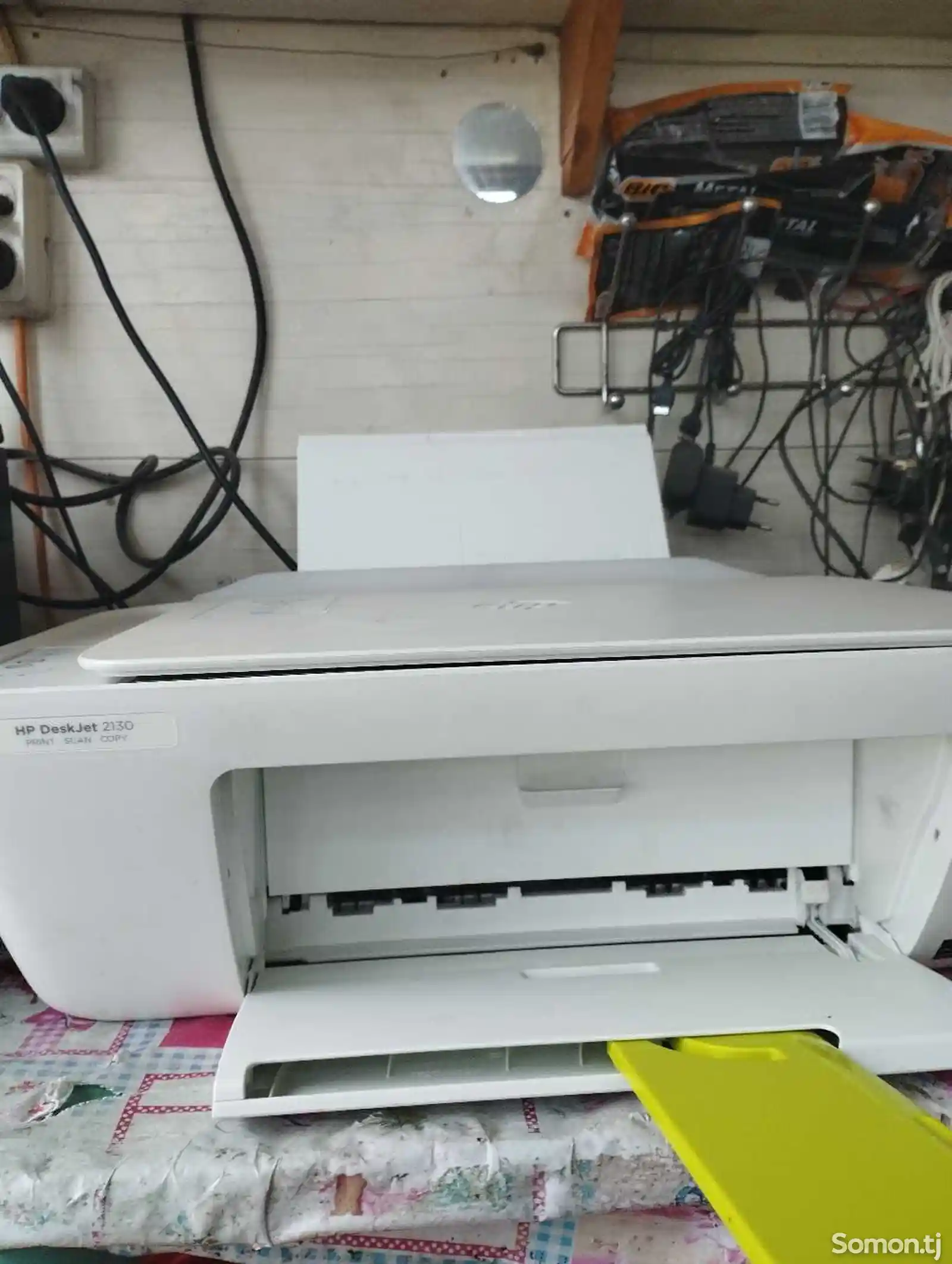 Принтер HP DeskJet 2130-1