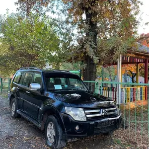 Mitsubishi Pajero, 2008