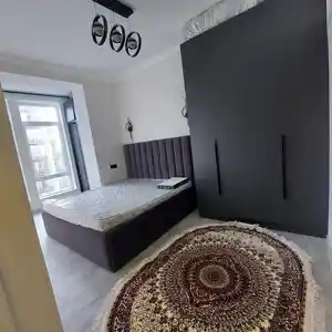 3-комн. квартира, 11 этаж, 90м², Овир