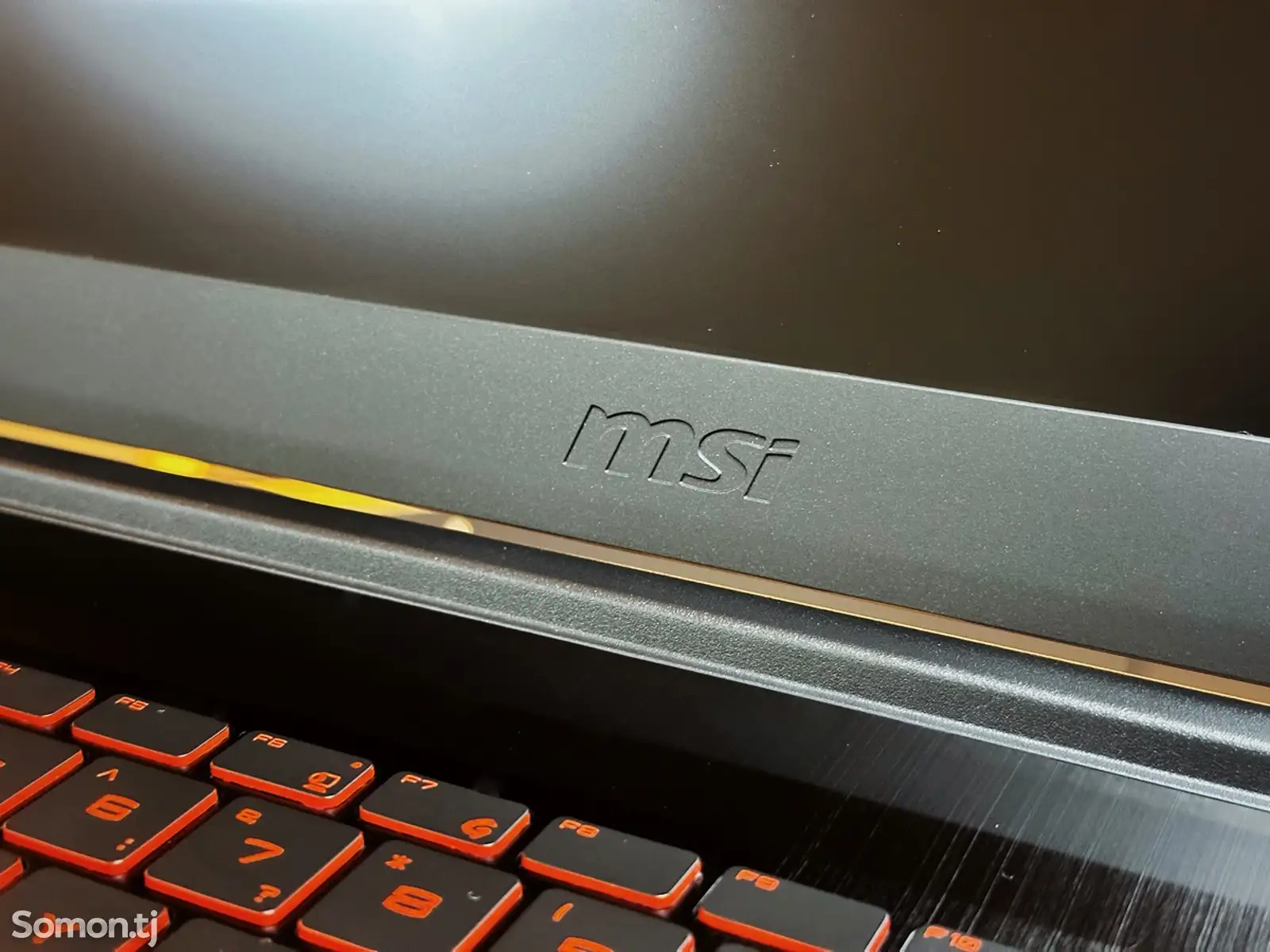 Ноутбук MSI i5-12 ms-16r8-9