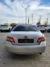 Toyota Camry, 2011-4