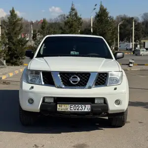 Nissan Pathfinder, 2009