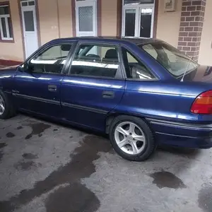 Opel Astra F, 1995