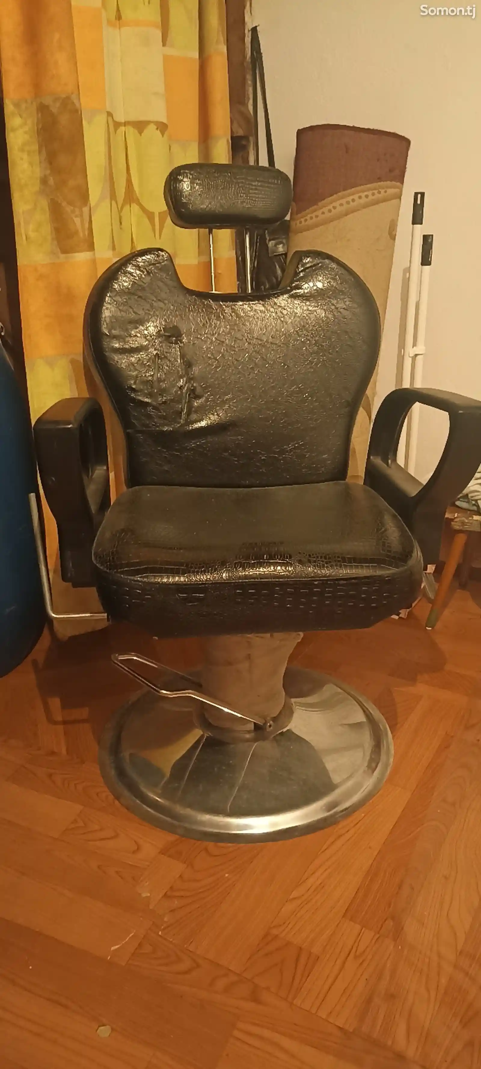 Кресло для парикмахера-1
