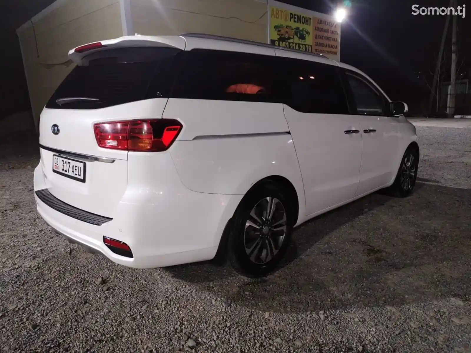 Kia Carnival, 2019-6