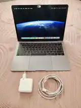 Ноутбук MacBook air 2019 i5-8