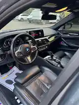 BMW 5 series, 2018-9