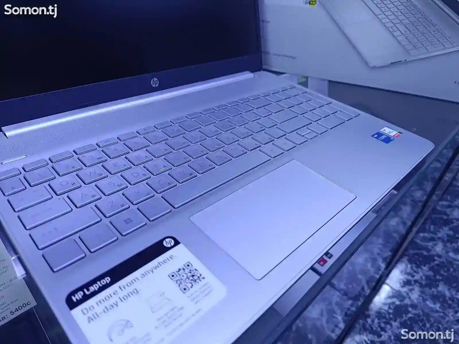 Ноутбук HP Laptop 15 Core i3-1215U / 8GB / 256GB SSD-5