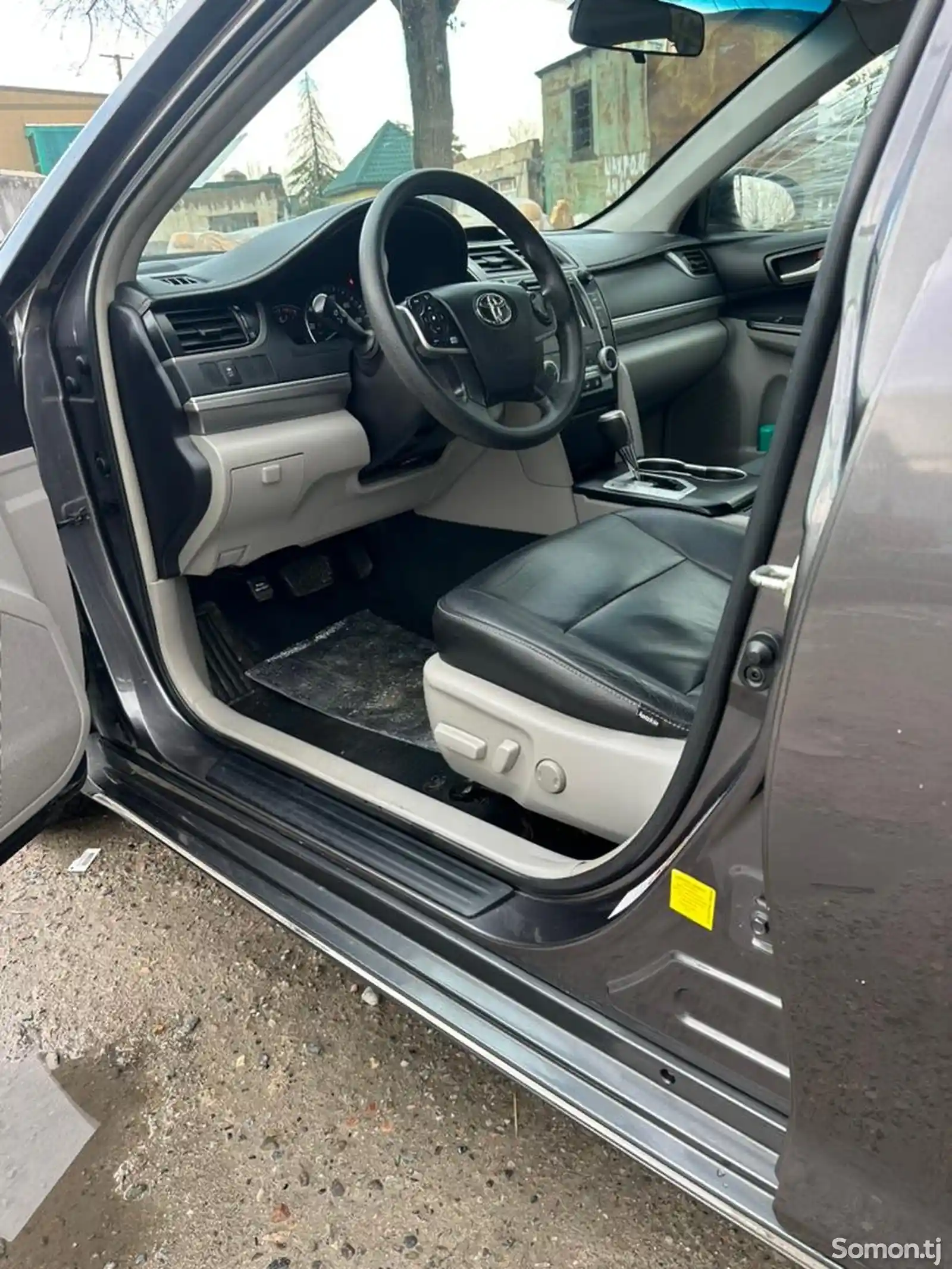 Toyota Camry, 2014-8