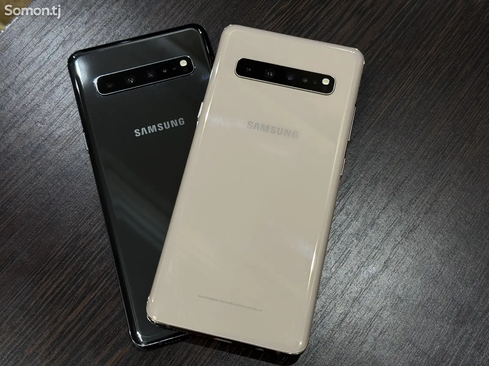 Samsung Galaxy S10+ Plus 5G-1