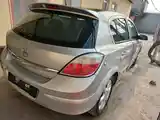 Opel Astra H, 2004-5