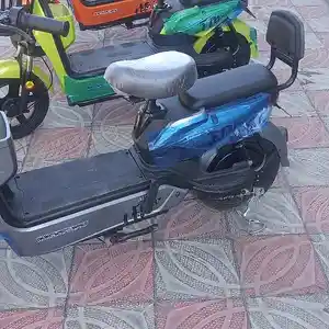 Электро скутер Yancy