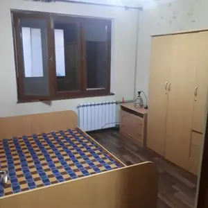 2-комн. квартира, 3 этаж, 77м², Сино