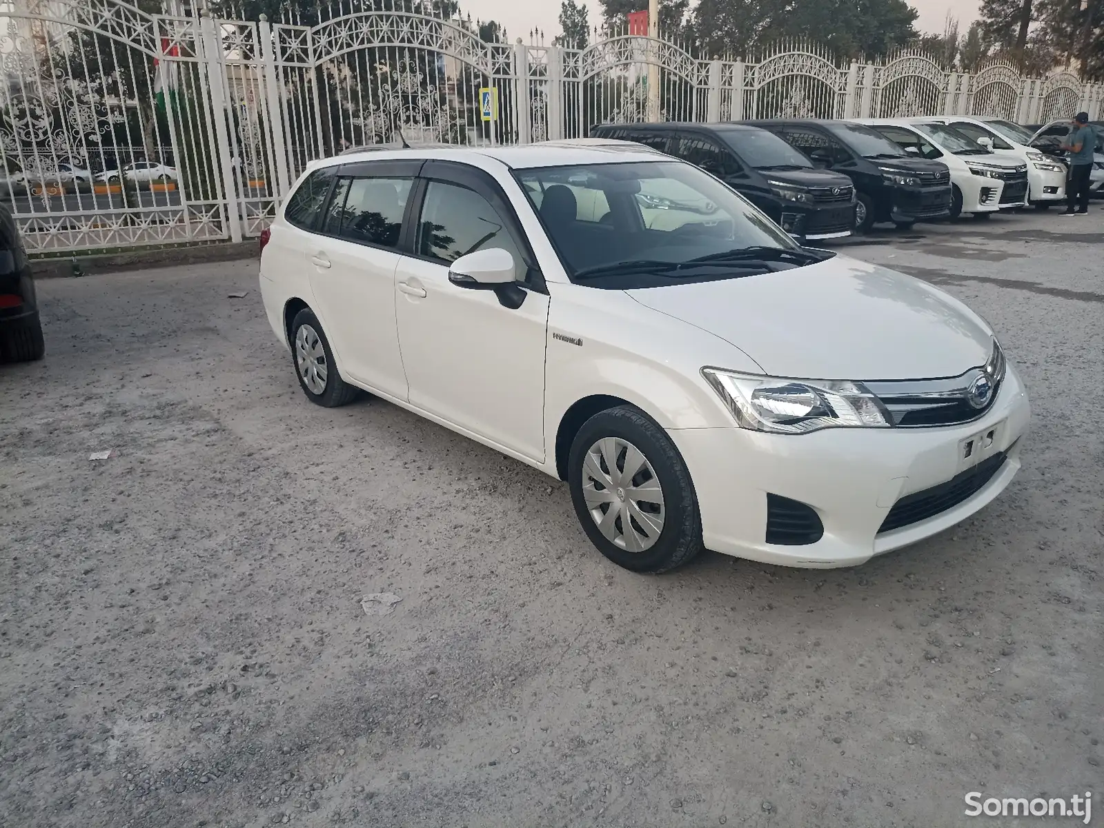 Toyota Fielder, 2014-2