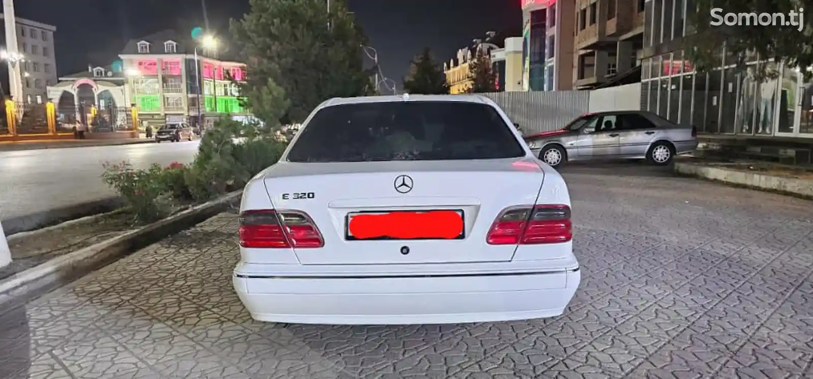 Mercedes-Benz E class, 2000-5