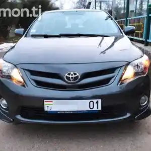 Toyota Corolla, 2011