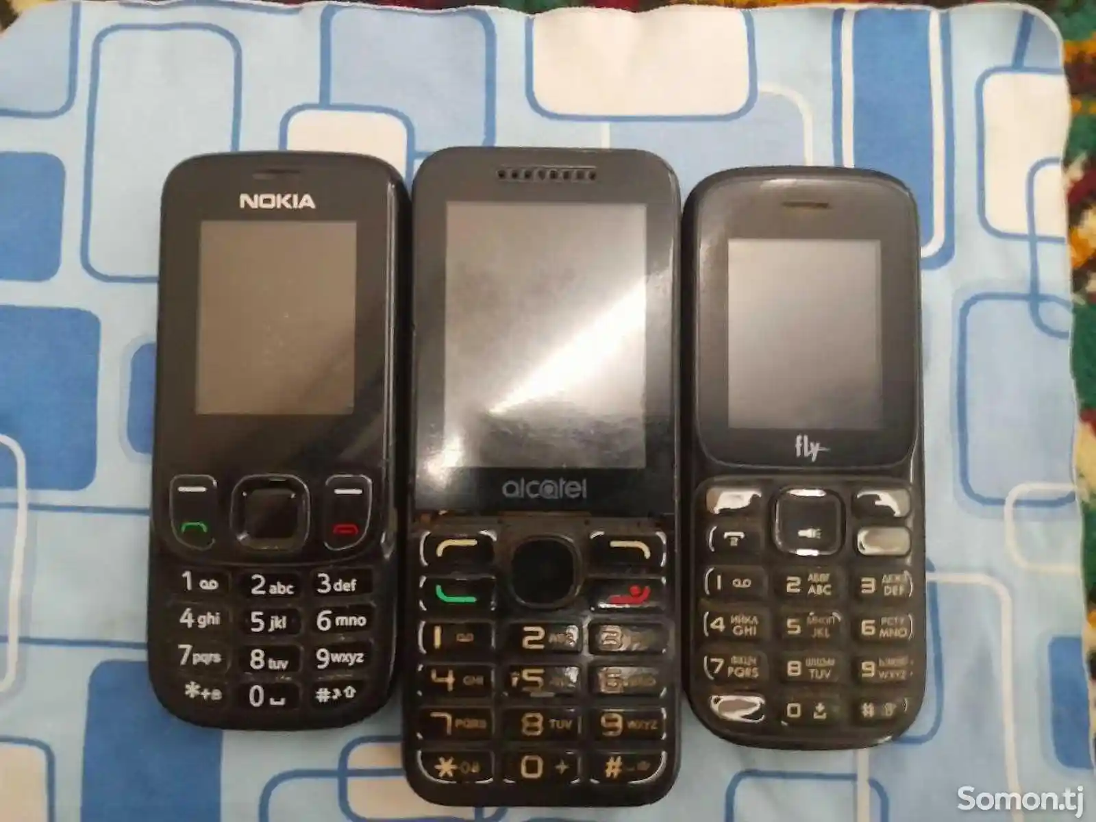 Комплект телефонов-2
