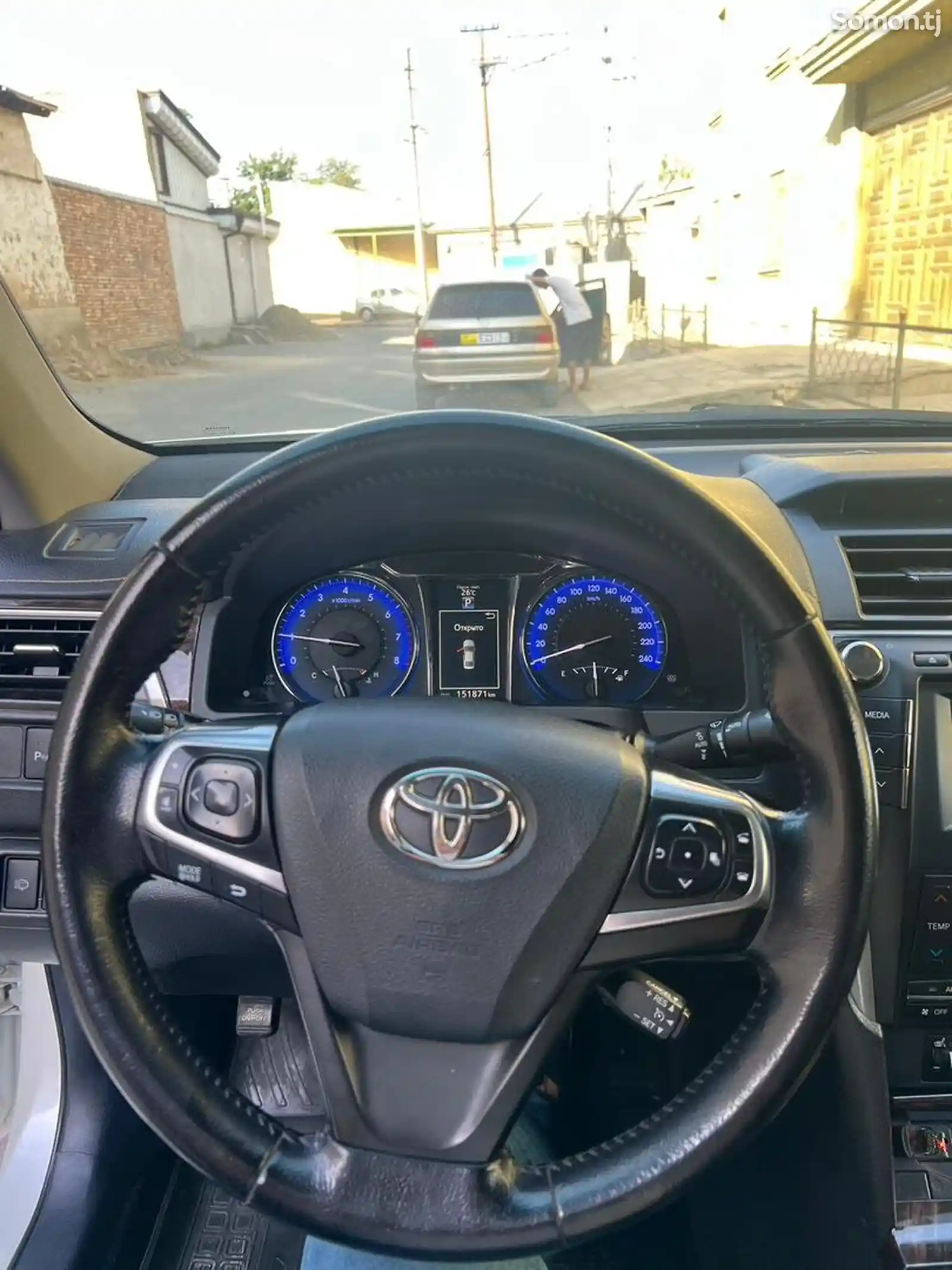 Toyota Camry, 2015-6