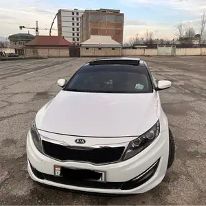 Kia Optima, 2011