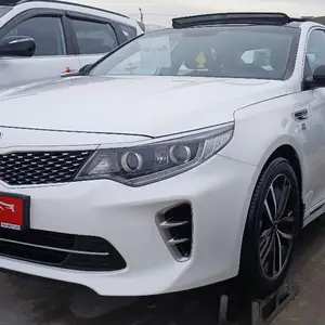 Kia K5, 2017