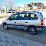 Opel Zafira, 2000-4