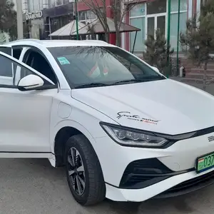 BYD E2, 2024