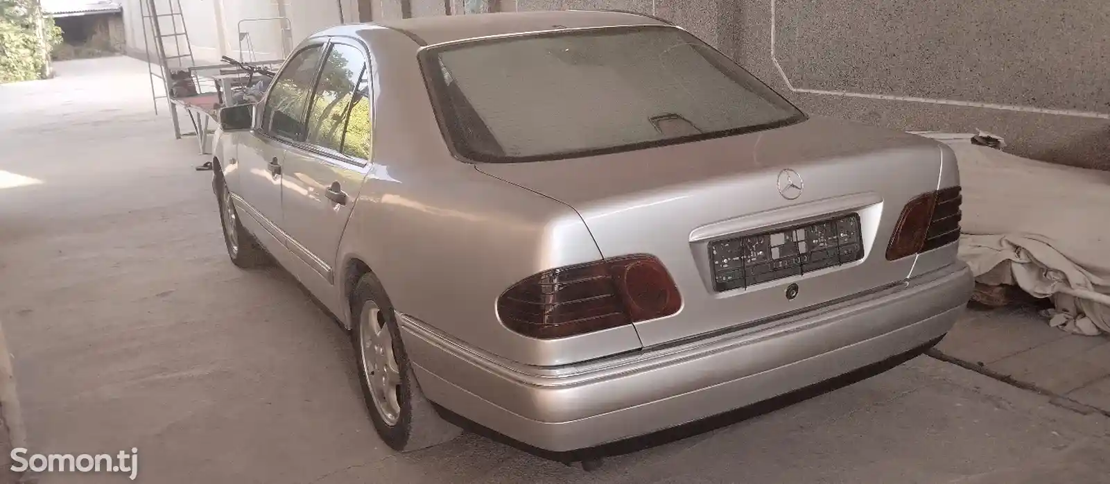 Mercedes-Benz E class, 1996-4