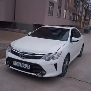 Toyota Camry, 2012