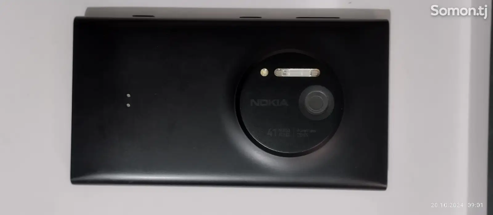 Nokia Lumia 1020-1