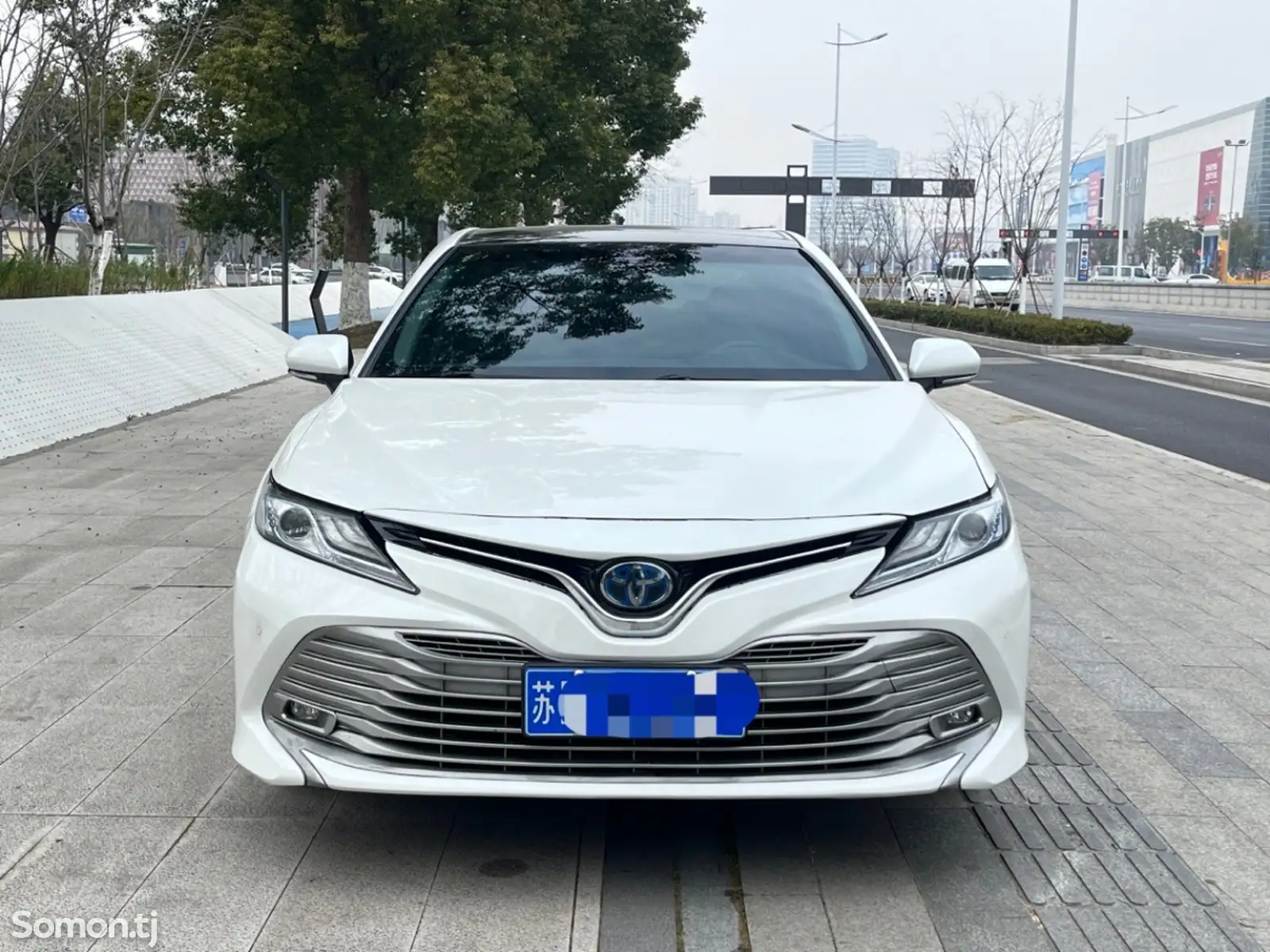 Toyota Camry, 2018-1