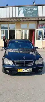 Mercedes-Benz C class, 2002-5