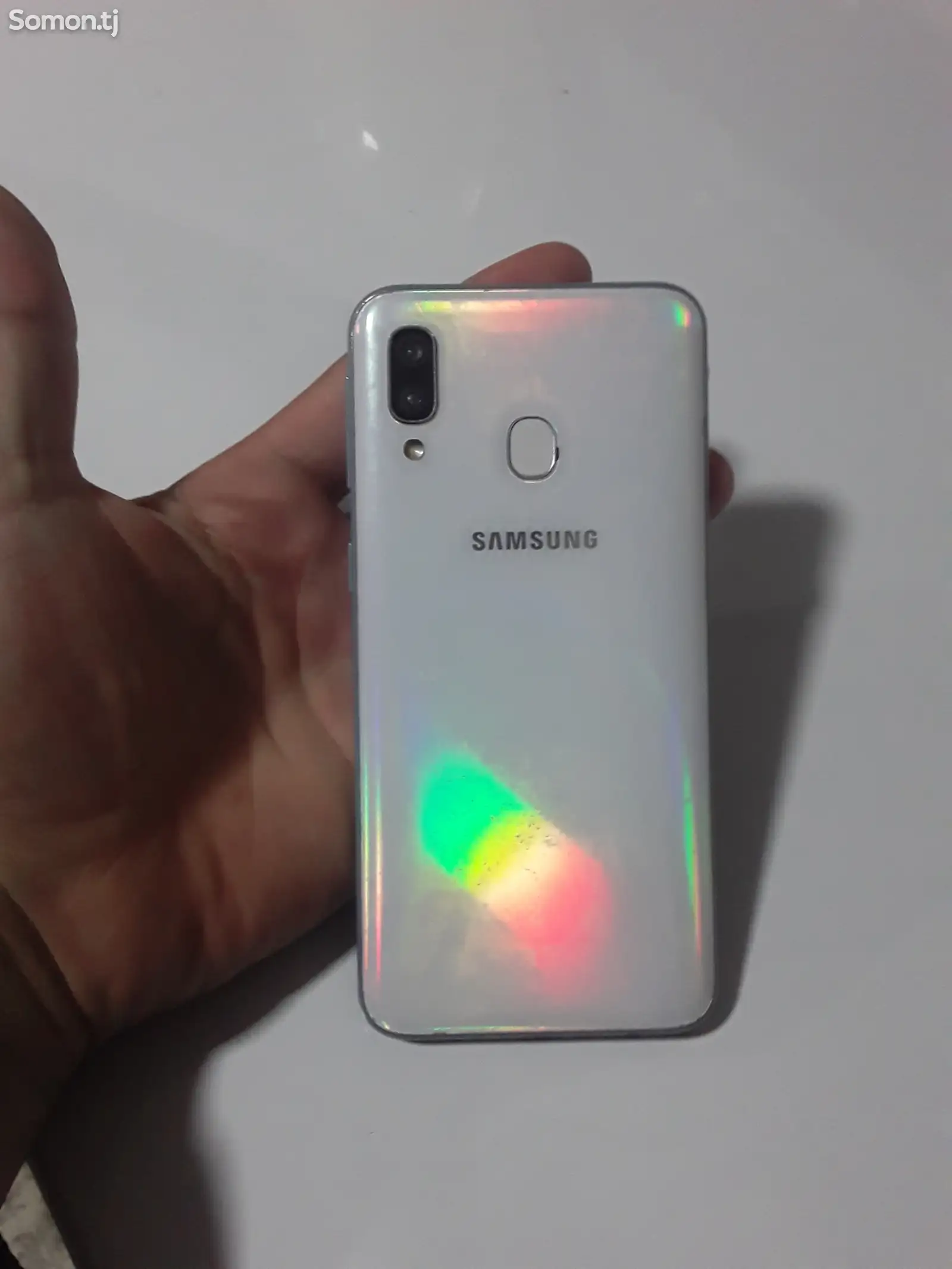 Samsung Galaxy A40-1