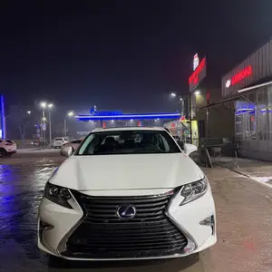 Lexus ES series, 2016