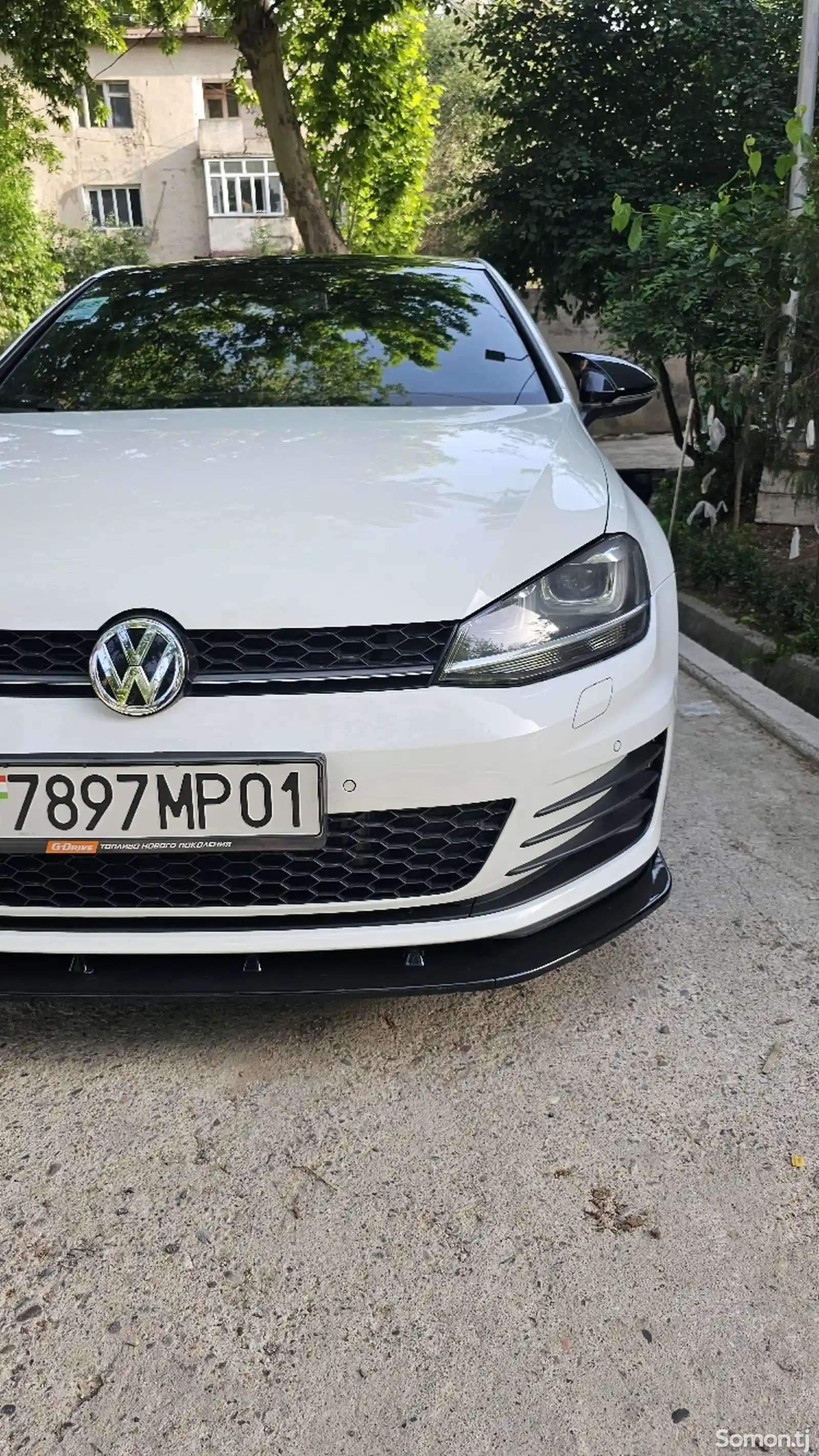 Volkswagen Golf, 2015-4