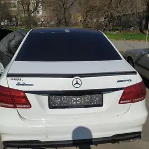 Mercedes-Benz E class, 2010