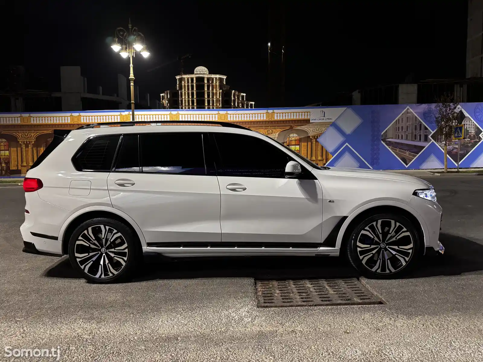 BMW X7, 2022-2