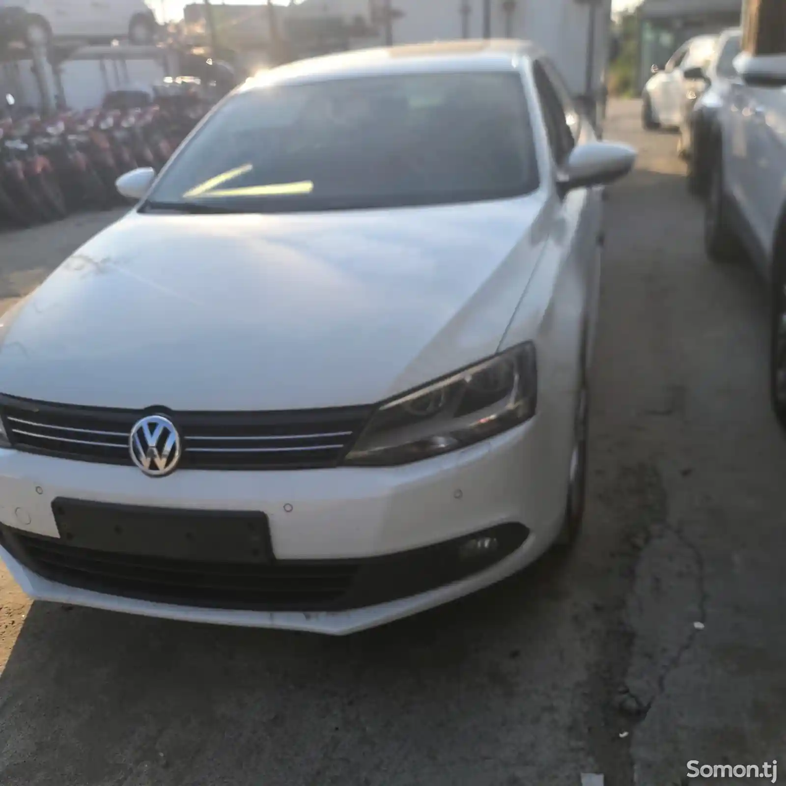 Volkswagen Jetta, 2014-1